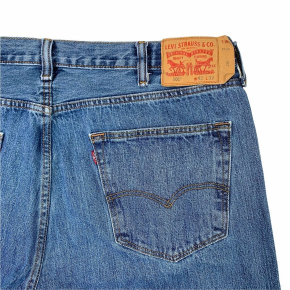 Levi's 501 XX Button Fly Medium Wash Denim Jeans - Picture 5 of 8